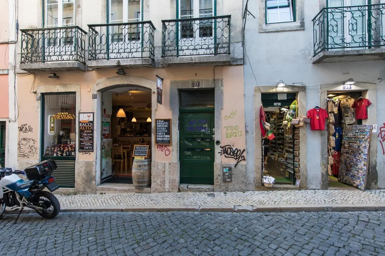 Lovelystay - Bairro Alto Terrace Wonder Lisbon 0*,  Portugal