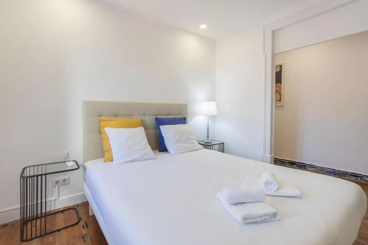Lovelystay - Bairro Alto Terrace Wonder Lisbon Apartment