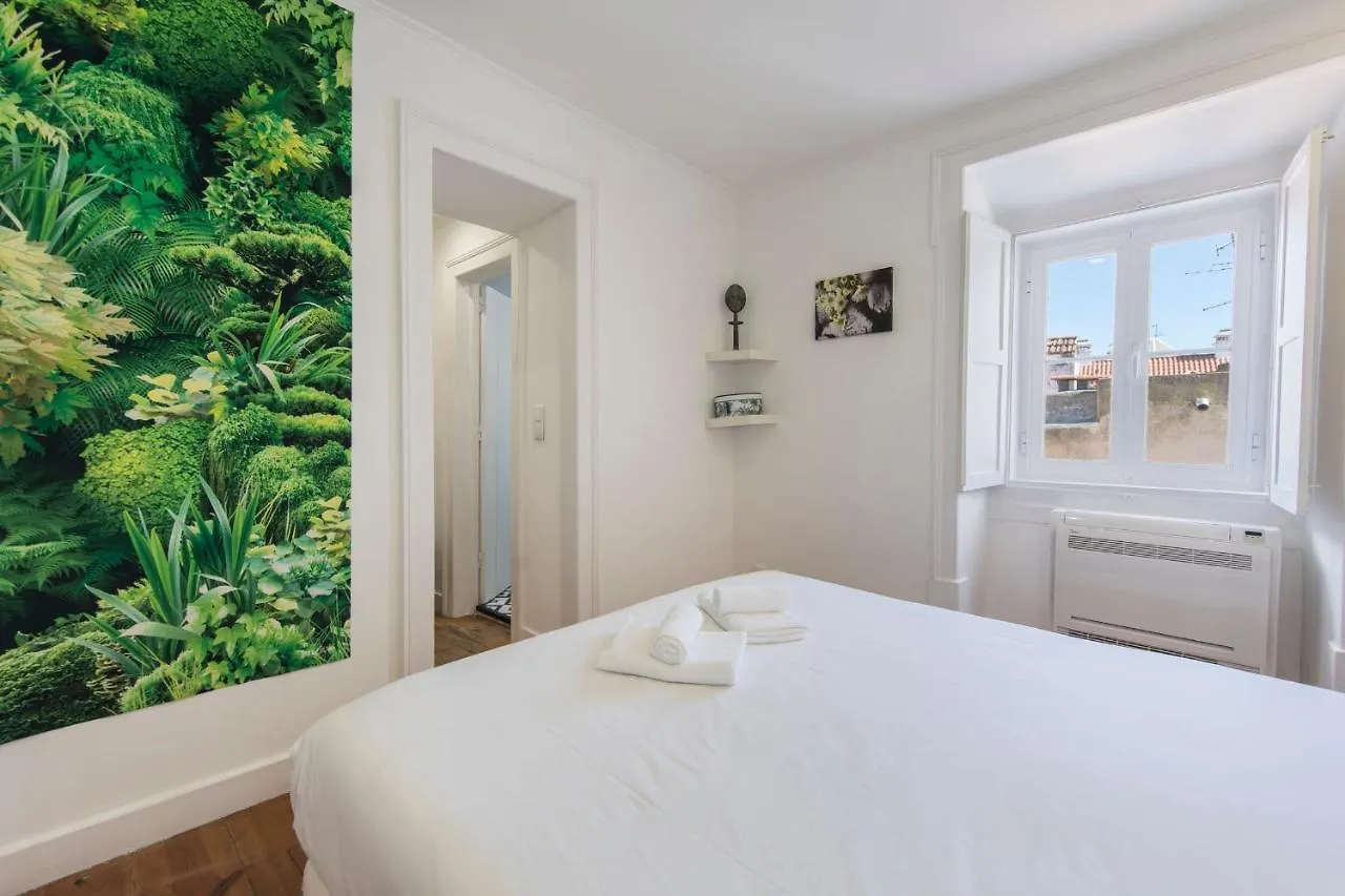 Lovelystay - Bairro Alto Terrace Wonder Lisbon 0*,  Portugal