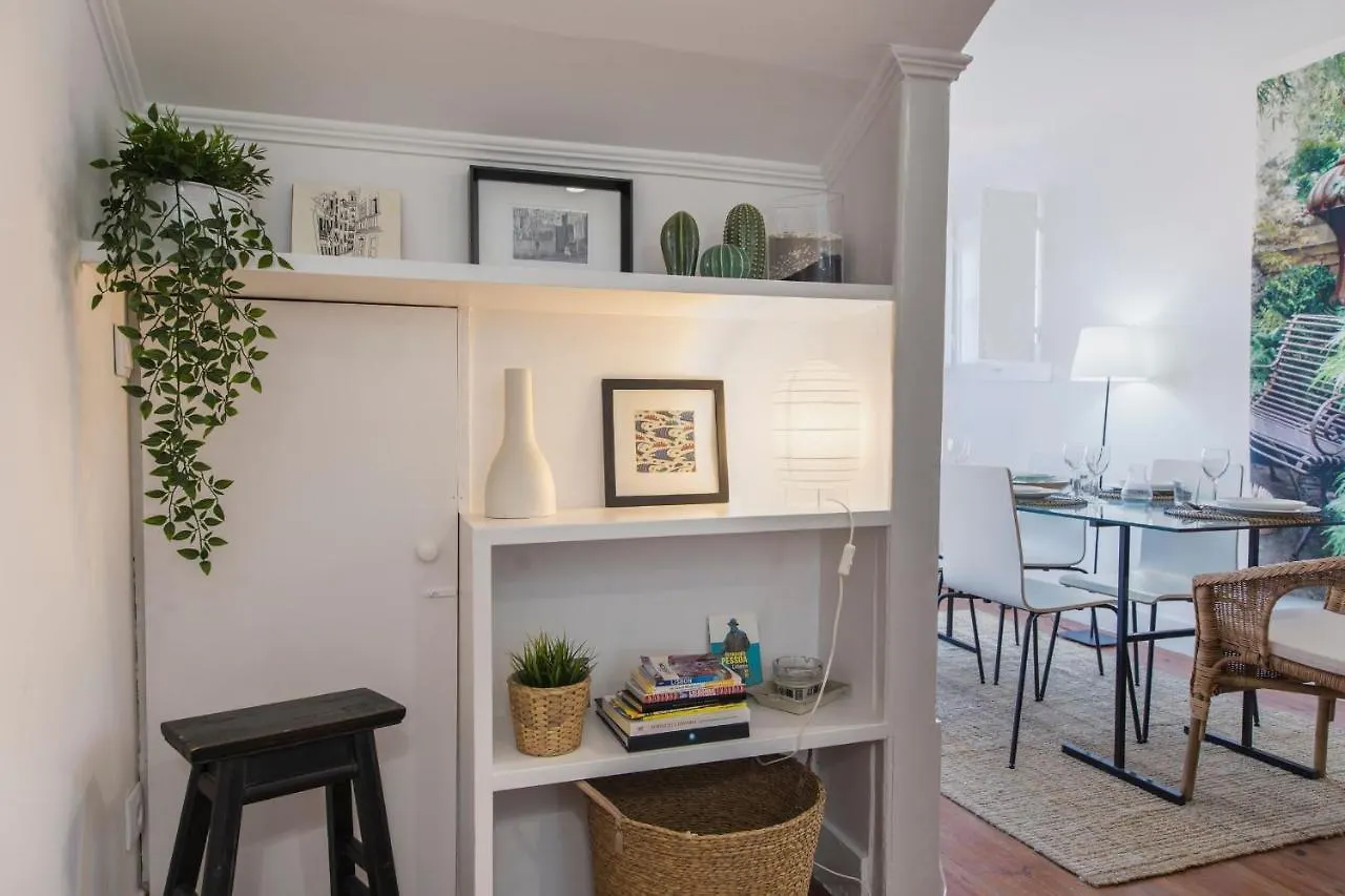 Apartment Lovelystay - Bairro Alto Terrace Wonder Lisbon