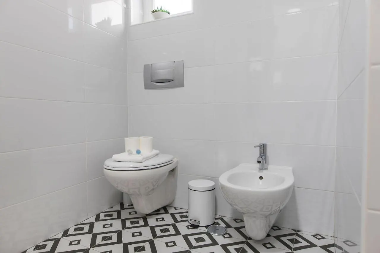 Lovelystay - Bairro Alto Terrace Wonder Lisbon